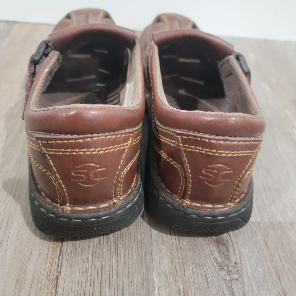 Skechers Arch Support Mens Leather Fisherman Coach Sandals Size 7 M Brown Travel